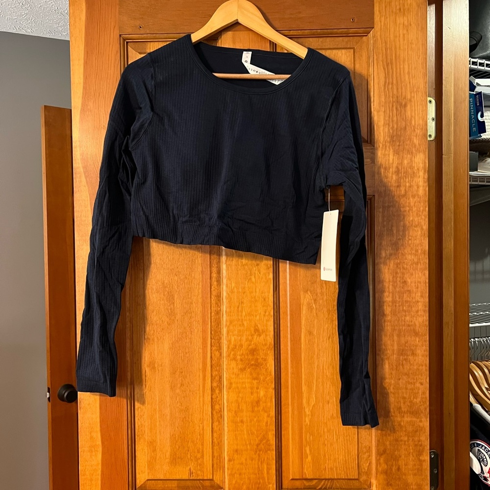 Lululemon long sleeve crop